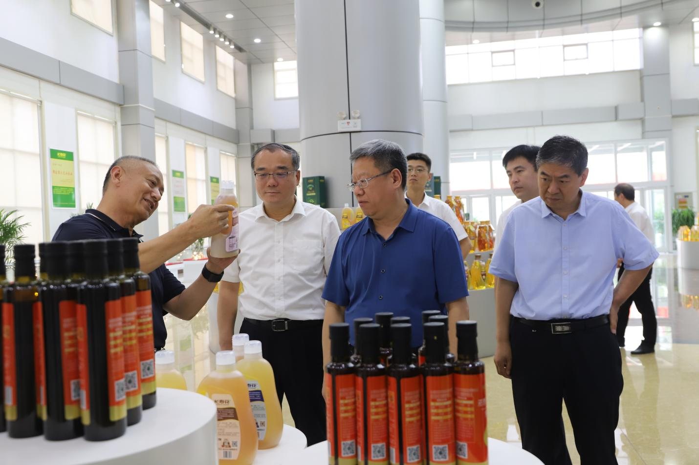 省审计厅调研组来山东hjc黄金城集团调研