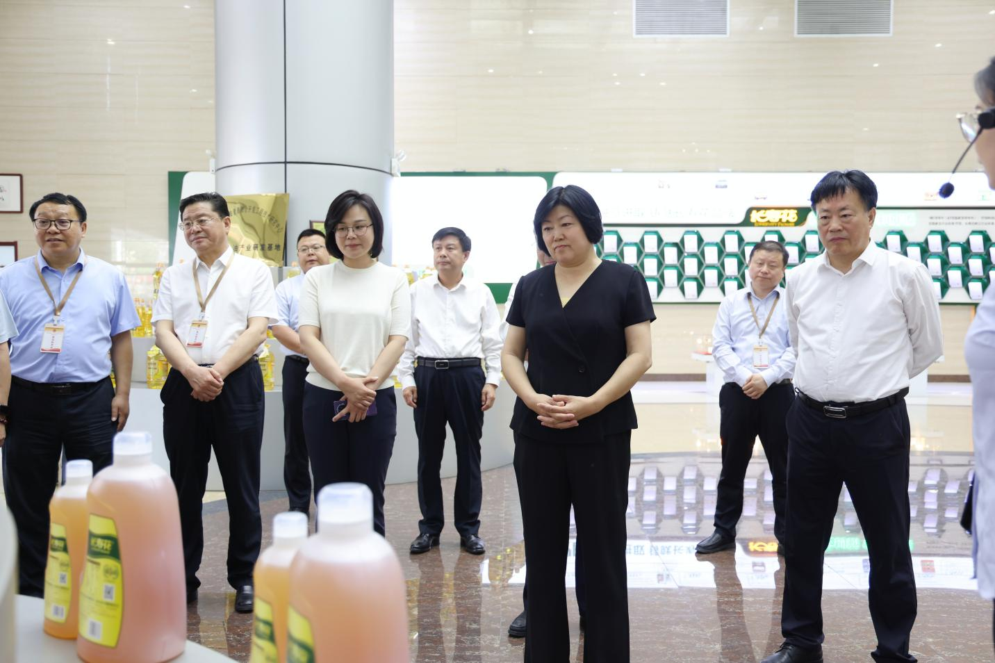 滨州市人大执法检查组来山东hjc黄金城集团开展“知识产权保护和促进条例”实地检查