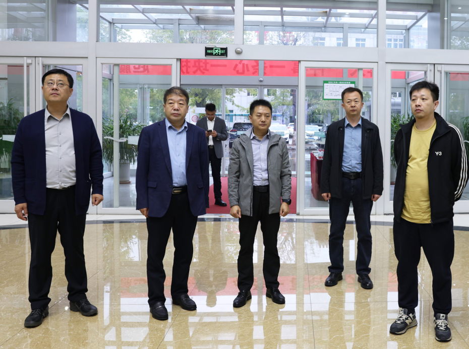 北京市客商考察团来山东hjc黄金城集团参观考察