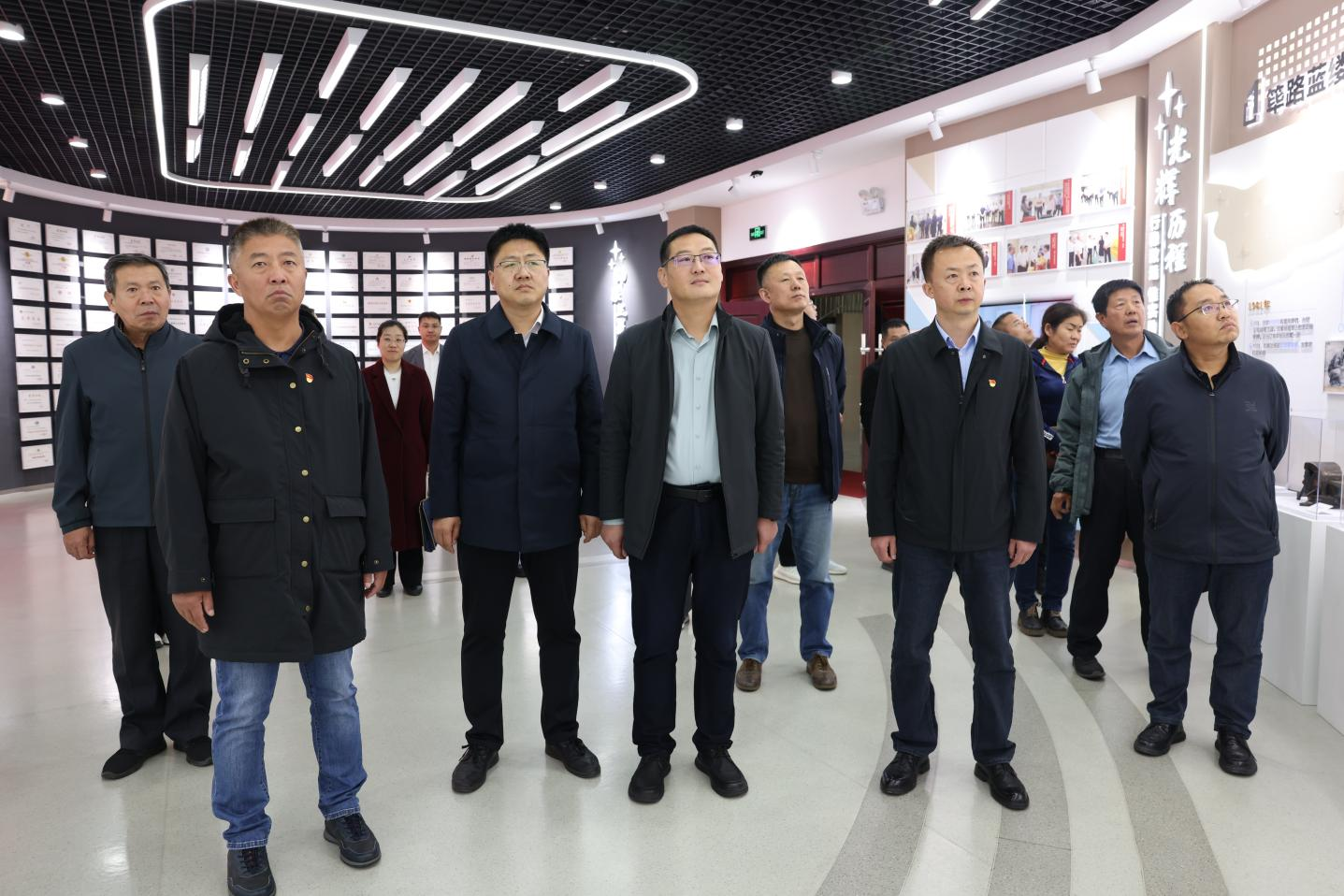 滨州市“红色引领·服务暖企”党建联盟主题党日暨党建联盟互学互鉴活动走进山东hjc黄金城集团