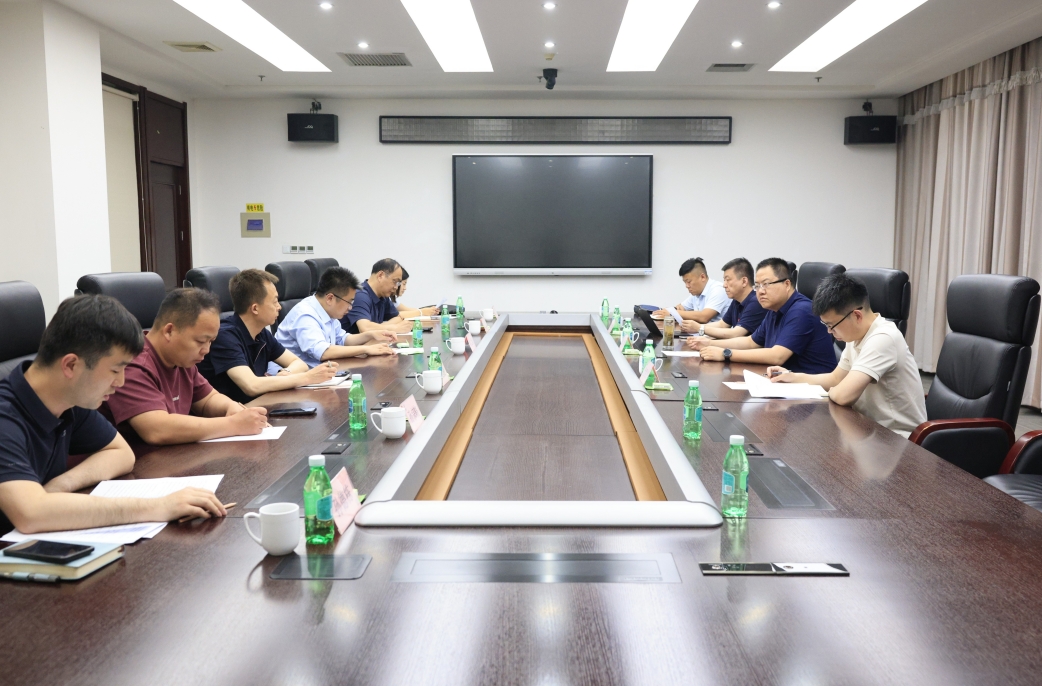 山东省信息技术产业发展研究院调研组来山东hjc黄金城集团开展重点产业链高层次人才队伍建设情况调研