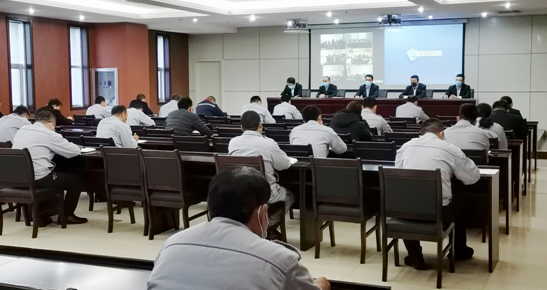 【筑牢安全防线】山东hjc黄金城集团召开安全生产月度会议